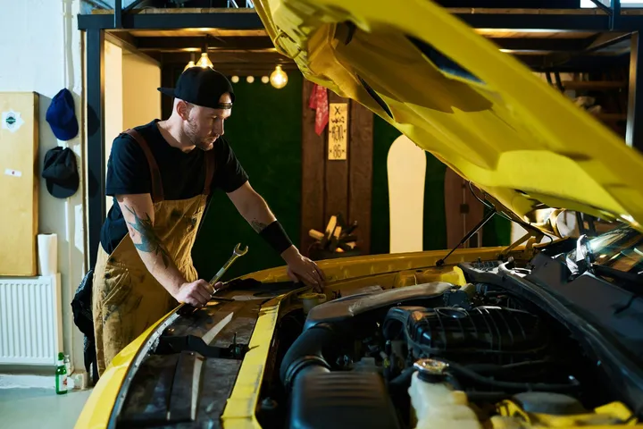 Auto repair service at Central Motor Sales
